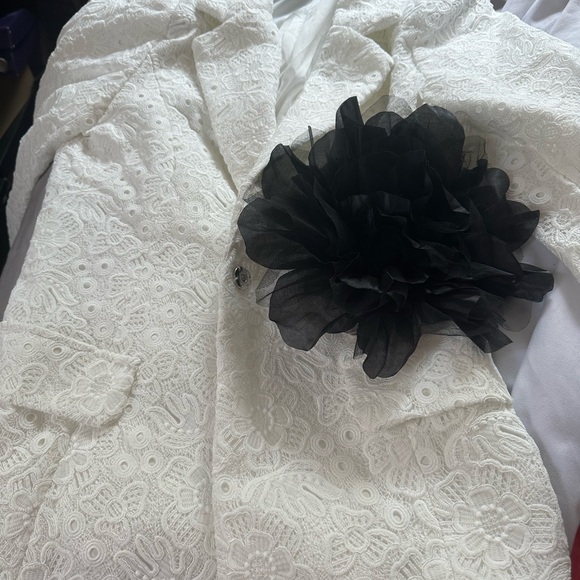 Fashion Nova White and Black Blazer with Floral Embellishment - Picture 2 of 2